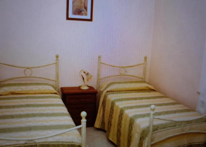 アパルタメンティ ロベルタ チザネッロ アパート ピサ