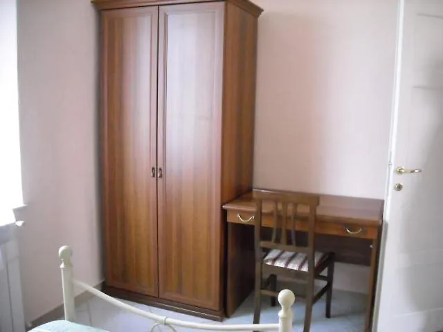 アパルタメンティ ロベルタ チザネッロ アパート